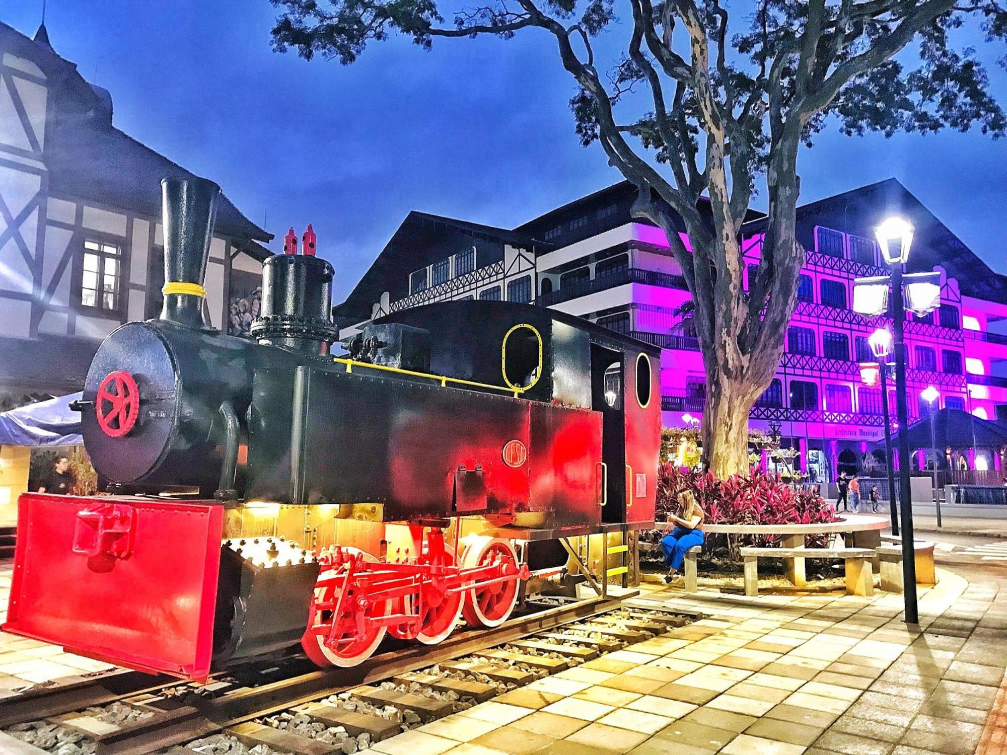 Charmoso Blumenau- Ao Lado Da Germanica! Blumenau