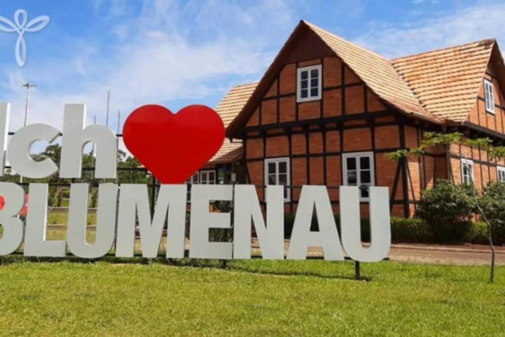 Apartamento Charmoso Blumenau- Ao Lado Da Germanica! Blumenau
